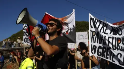 Nationwide Protests Begin In Response to Fiscal Slashing