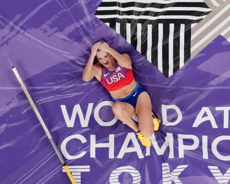 The American vaulter claims third straight world vaulting gold in nail-biting Japanese showdown