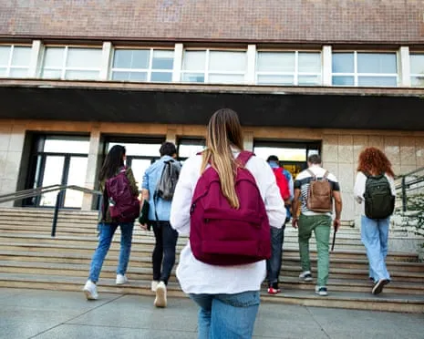 As Young Men Move Toward Conservatism, the Rise of the 'Relaxed Female' Phenomenon Grows Visible